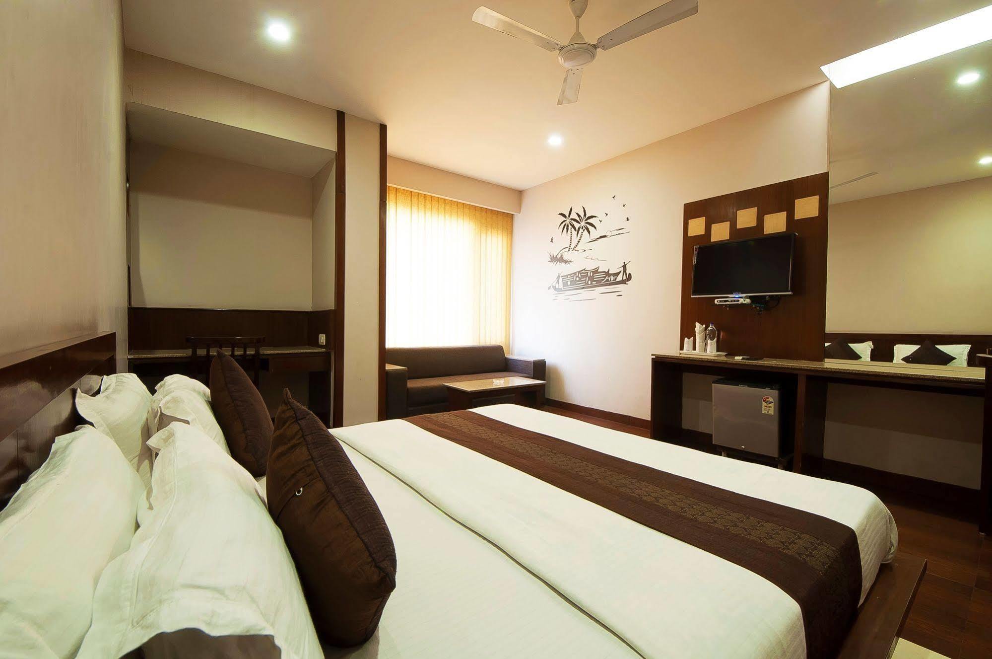 Fabhotel Basera Амритсар Экстерьер фото
